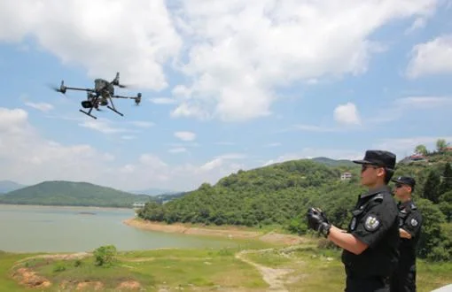 4W 82Mbps Long Range 40~Long Distance Uav Video Data Link Radio Transmitter